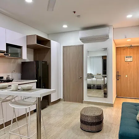Estilo Caribeno Con Vista Al Aeropuerto Y Cerca Del Mar Cb1333 Apartamento Cartagena