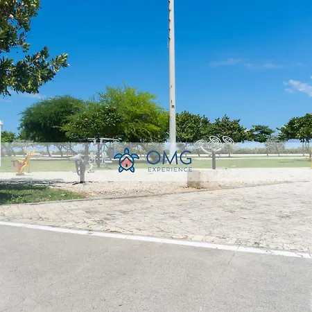Apartamento Estilo Caribeno Con Vista Al Aeropuerto Y Cerca Del Mar Cb1333 *